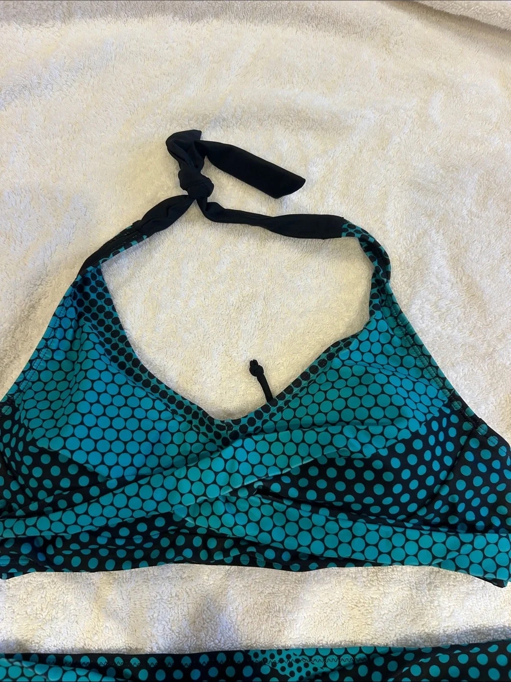 N/A stylish teal